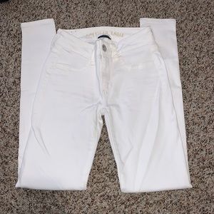 White American Eagle jeggings